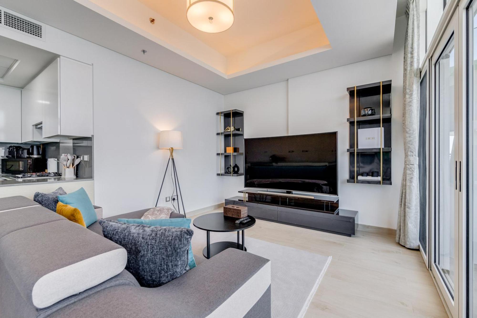 Appartement Luxury Azizi Mina Beachfront