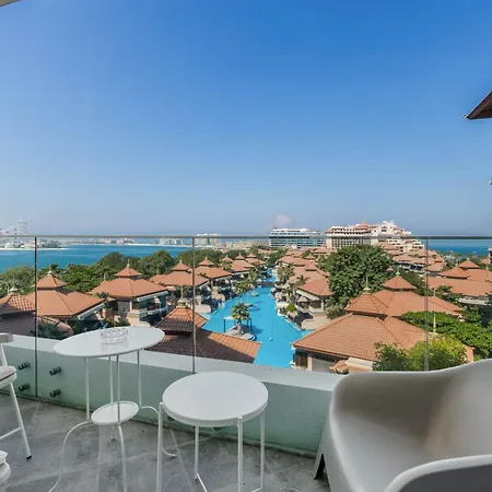 Luxury Azizi Mina Beachfront Apartments Dubai Exterior photo
