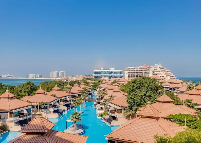 Luxury Azizi Mina Beachfront Apartments
